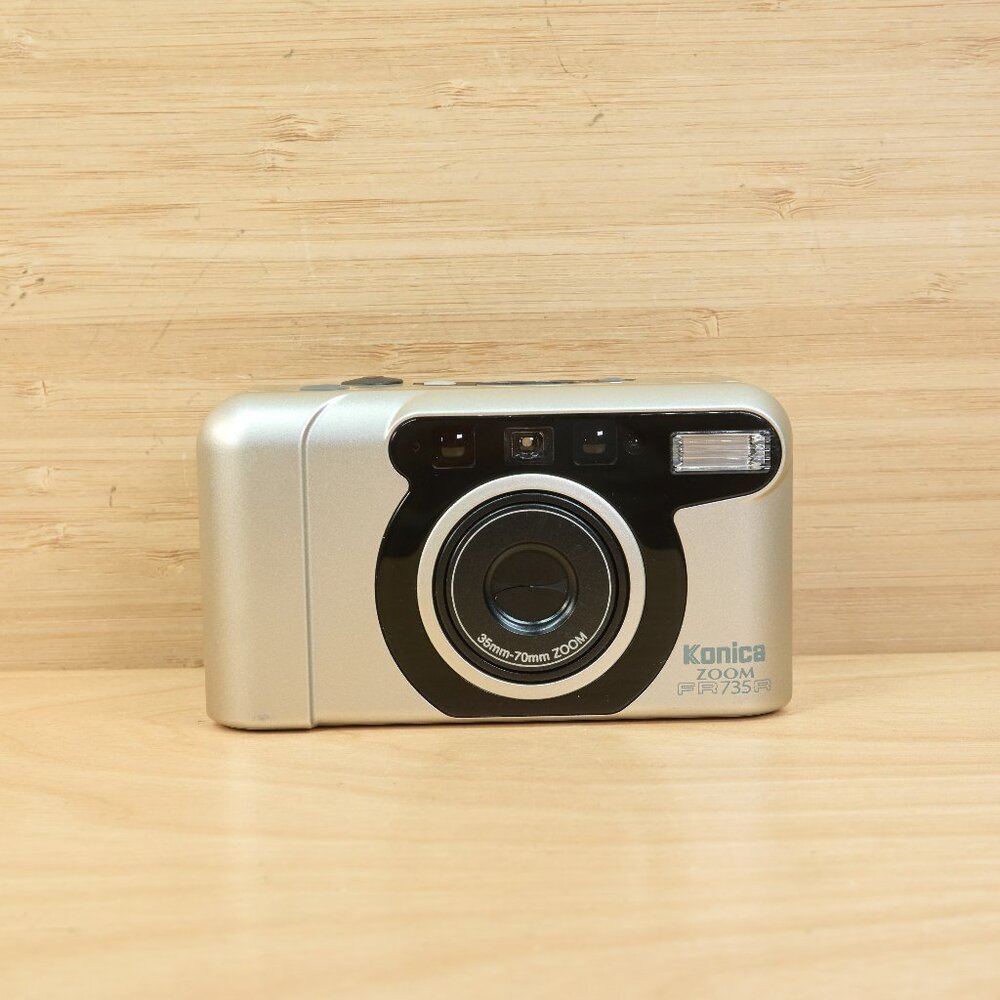 Vintage Konica Zoom FR735 R Point and Shoot 35mm Film Camera / Tested & Working
